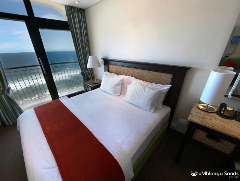Umhlanga Sands ภายนอก รูปภาพ